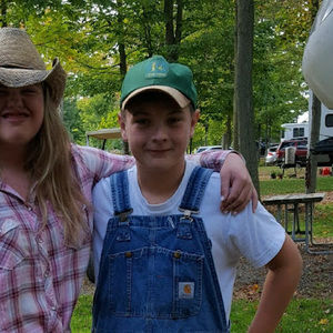 Meet your Posher, Zcole be popin